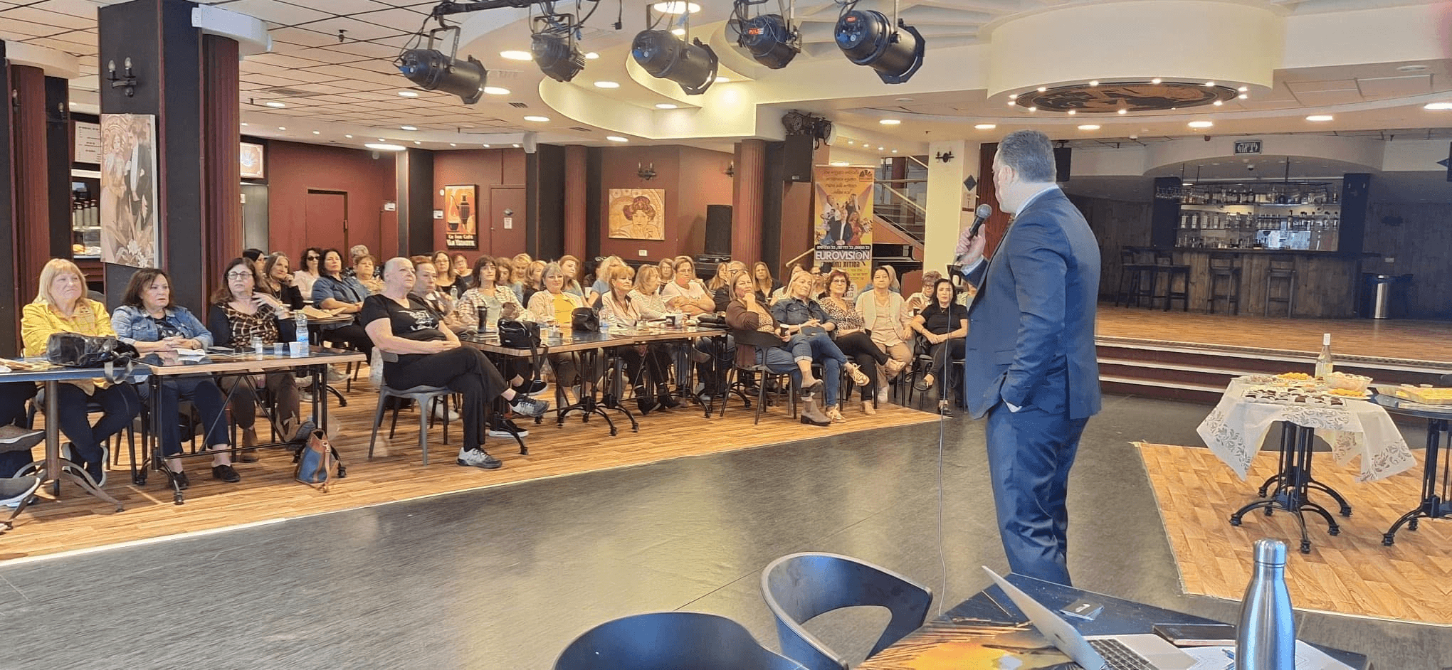 הרצאה שמעביר עורך דין לירן קולצינסקי לגיל השלישי בנושא צוואות וירושות ויפוי כח מתמשך